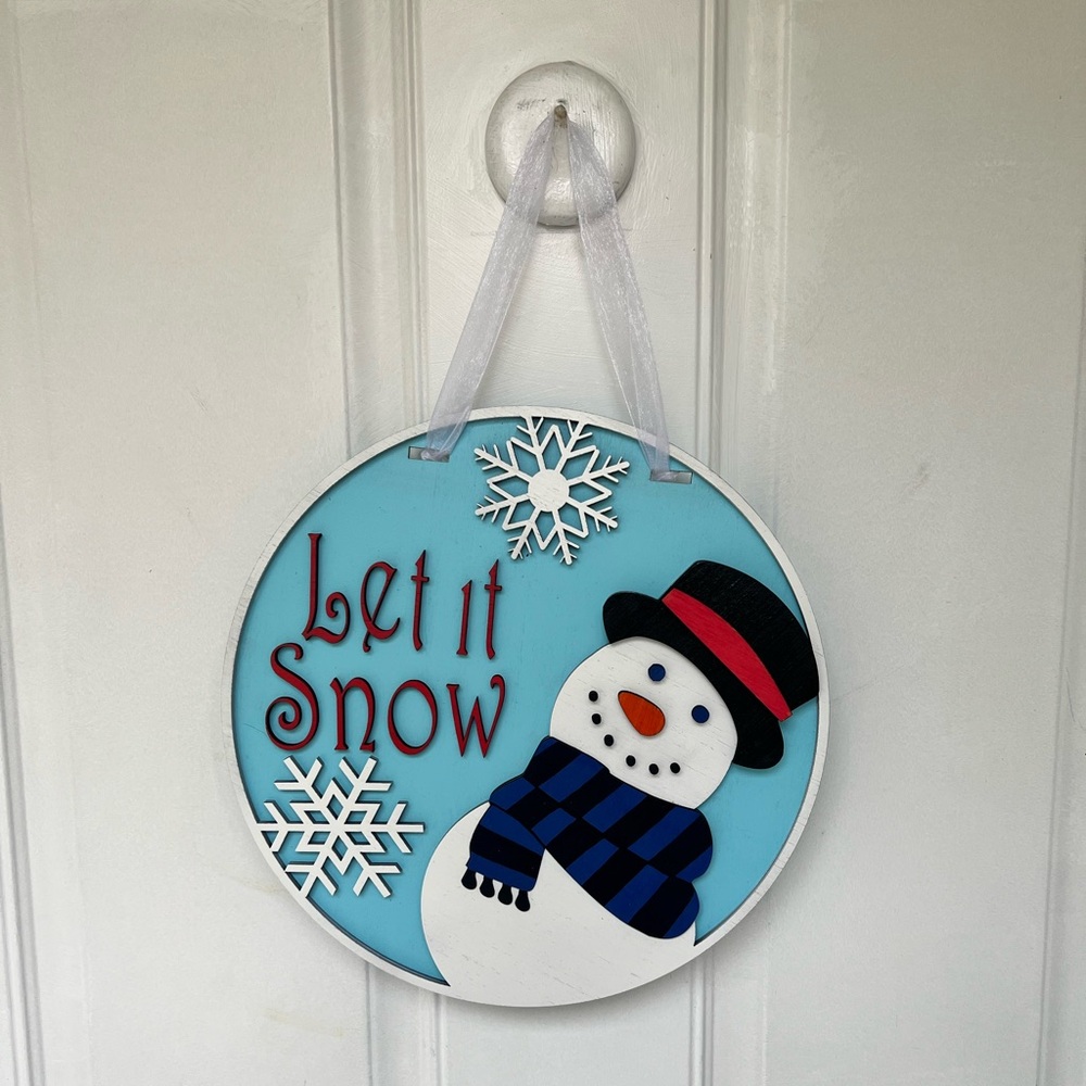 Let it Snow Christmas Door hanger, Snowman Decor, Winter Home Decor